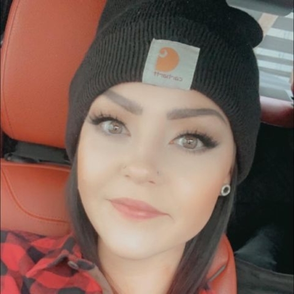 Meet your Posher, Kendra - Picture 1 of 1